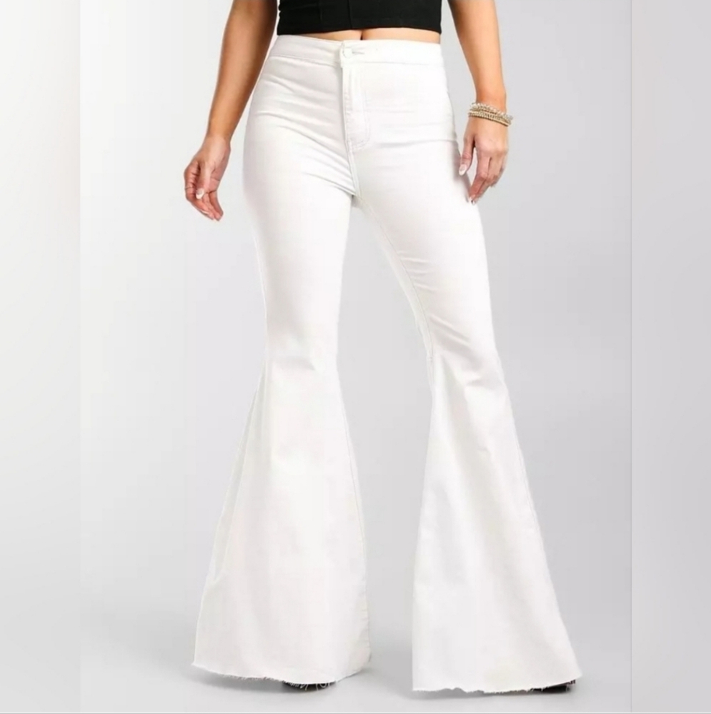 "We The Free" Cream Denim Flare Pants EUC